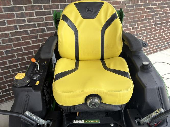 John Deere Z930R