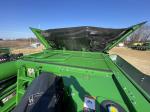 John Deere S7 700