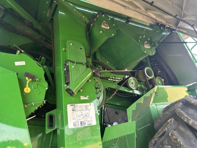 John Deere S780