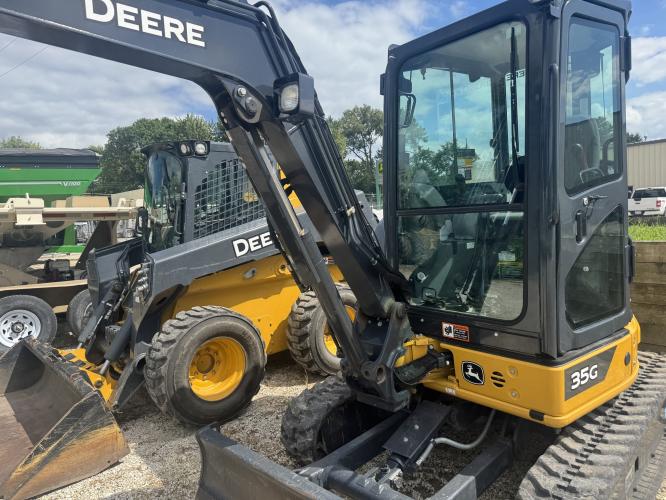 John Deere 35G