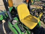 John Deere 2305