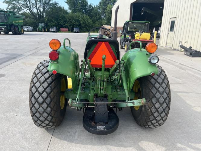 John Deere 850