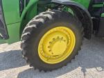 John Deere 8260R