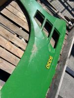 John Deere R320450 LH SIDE PANEL