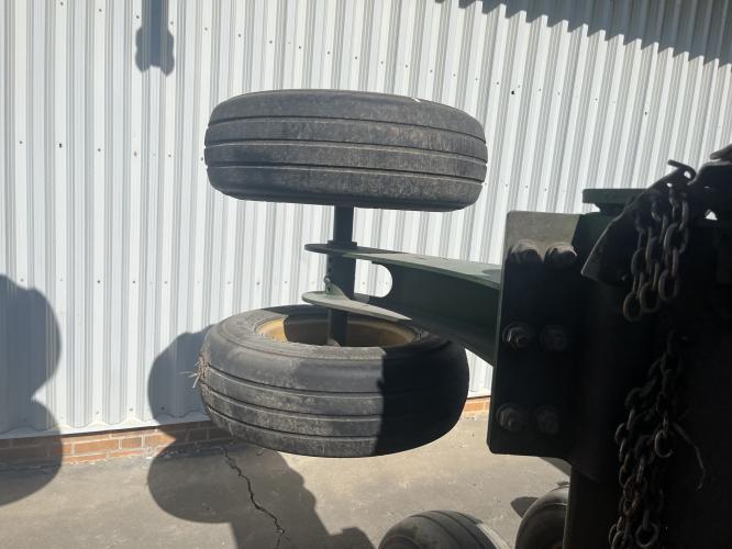 John Deere R15