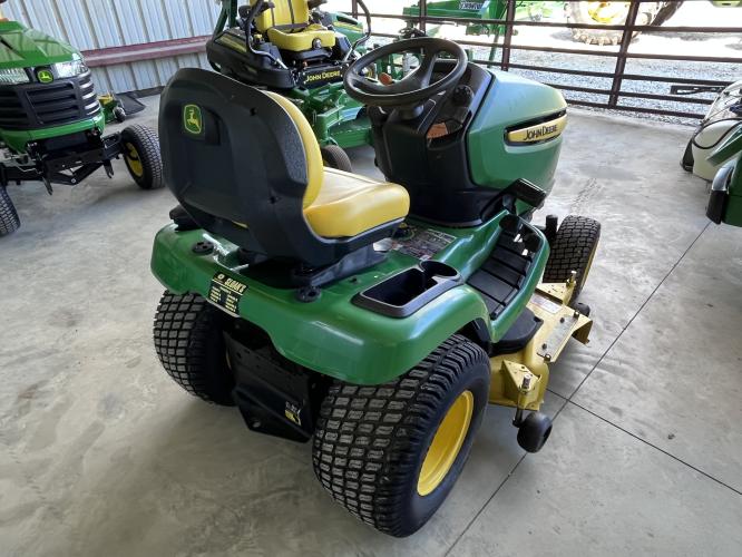 John Deere X320