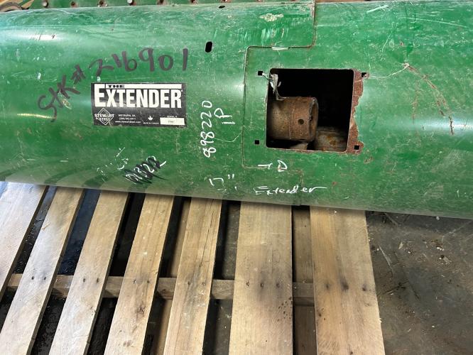 Lankota 898220 - LANAUGHURK 17"x4' auger extender