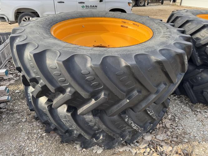 Bkt 520/85R46 Floater Tires