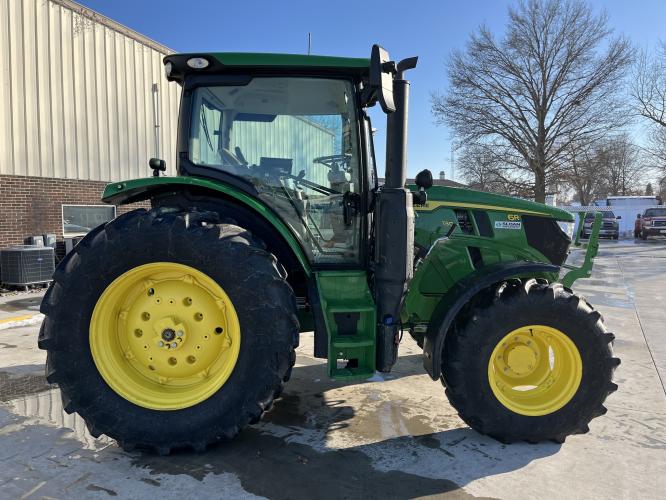 John Deere 6R 130