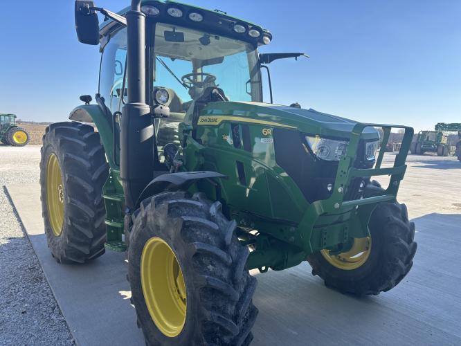 John Deere 6R 130
