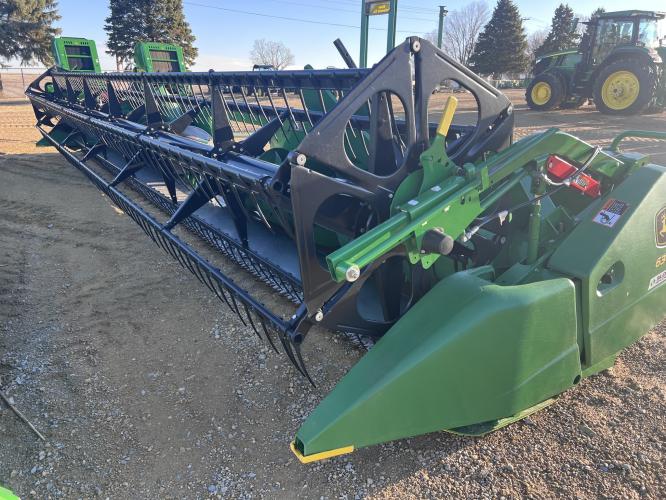 John Deere 630F