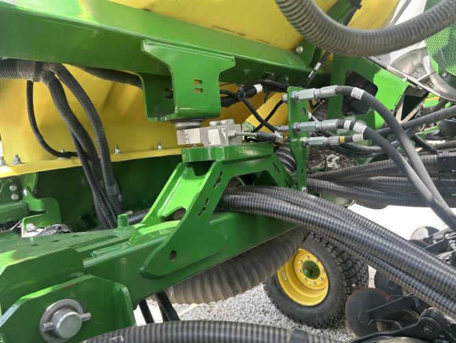 John Deere N530C