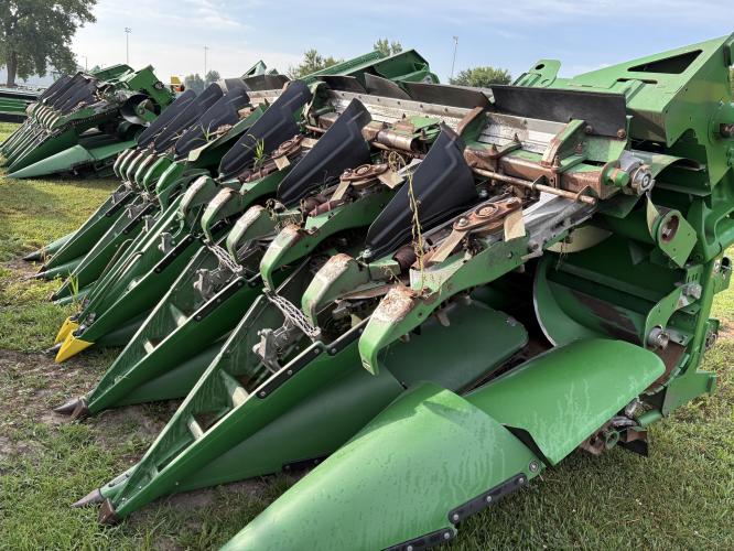 John Deere C12F StalkMaster