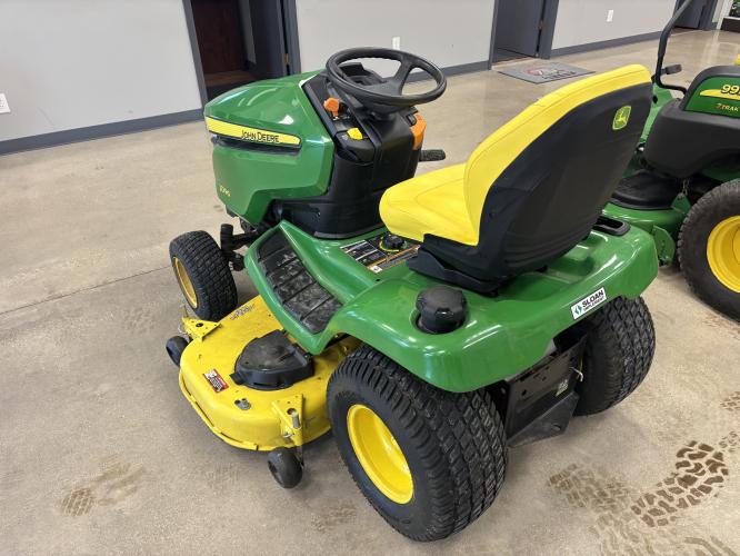 John Deere X390