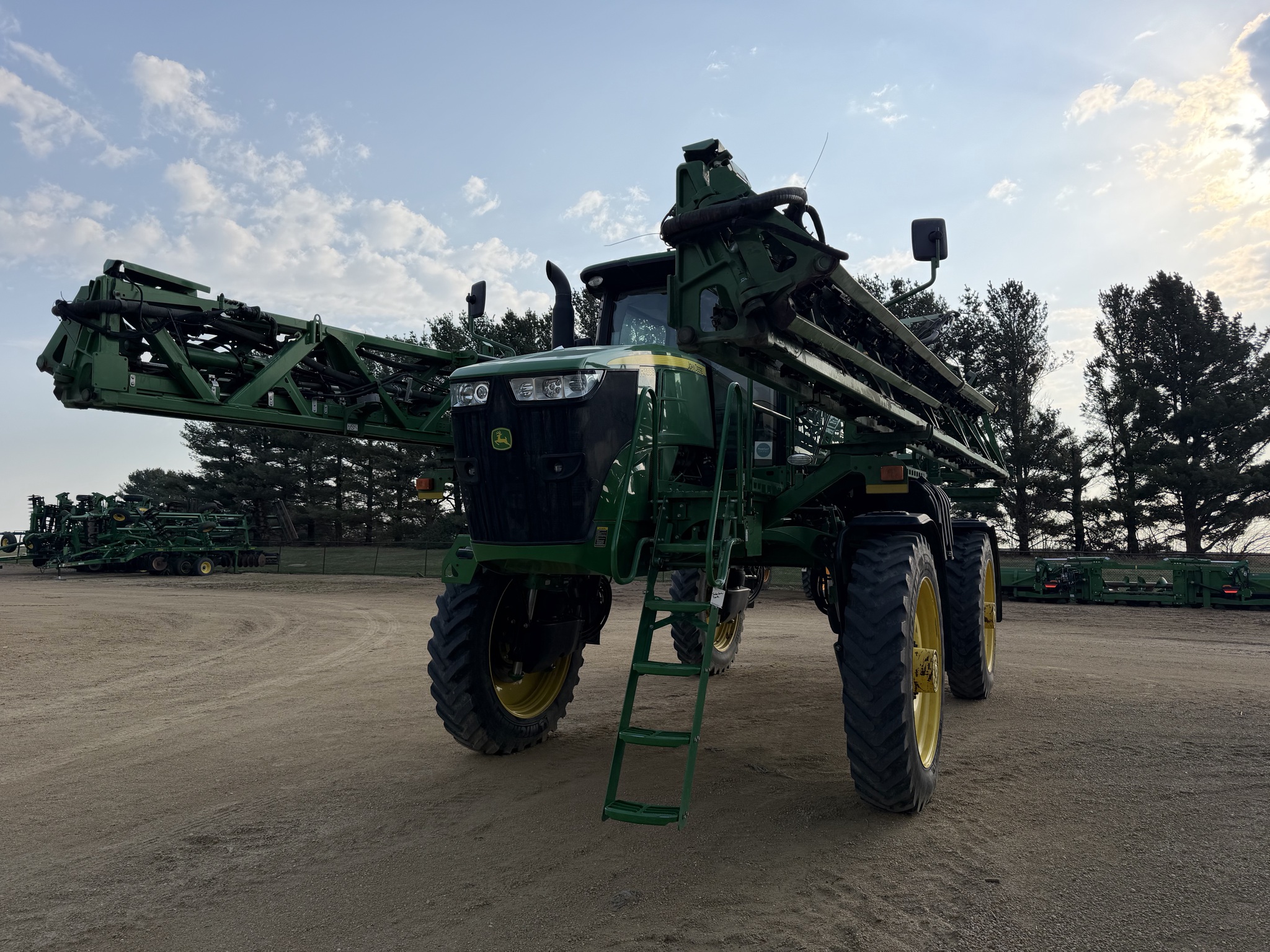 2016 John Deere R4038