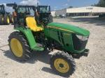 John Deere 3038E