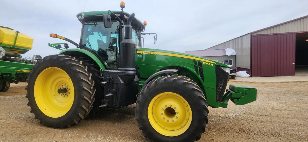 John Deere 8345R