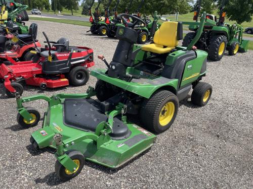 2002 John Deere 1435