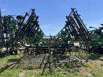 John Deere 2720