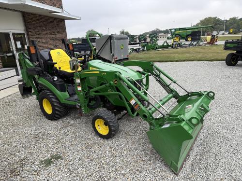2018 John Deere 1025R