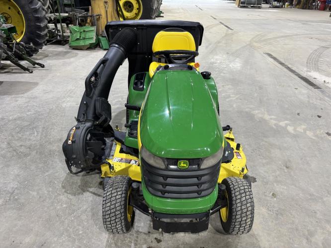 John Deere X320