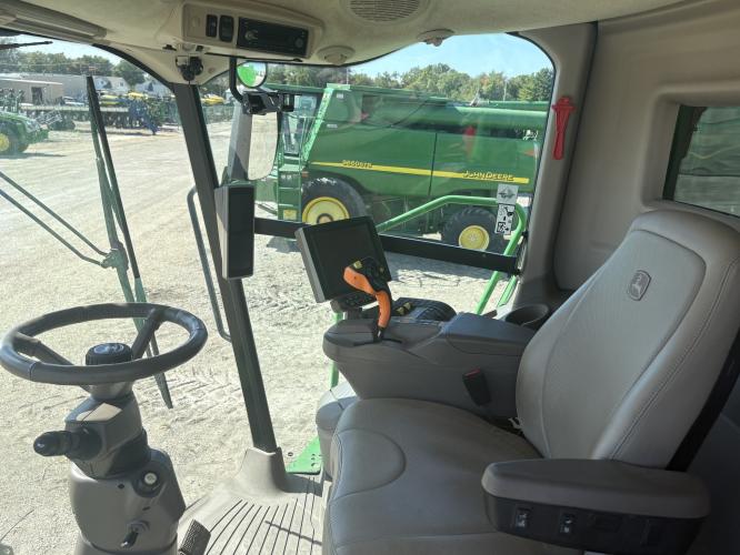 John Deere S790