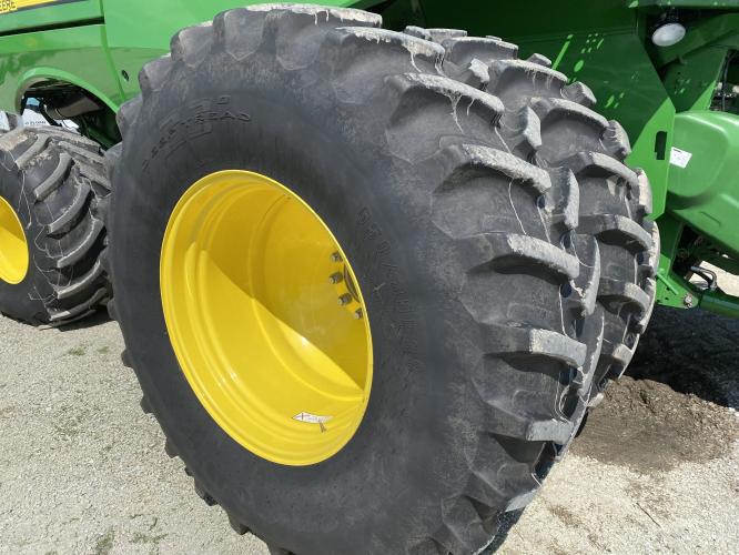 John Deere S780