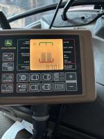 John Deere 560M