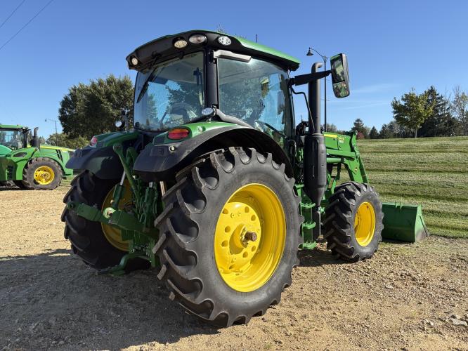 John Deere 6R 130