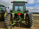 John Deere 4240