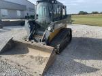 John Deere 325G