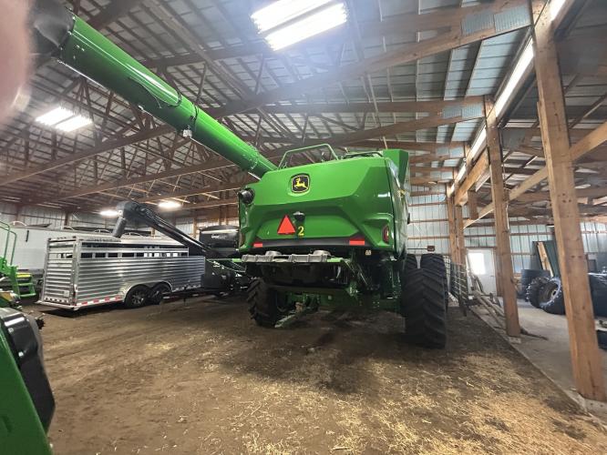 John Deere S7 800
