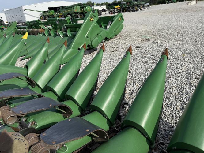 John Deere 612C