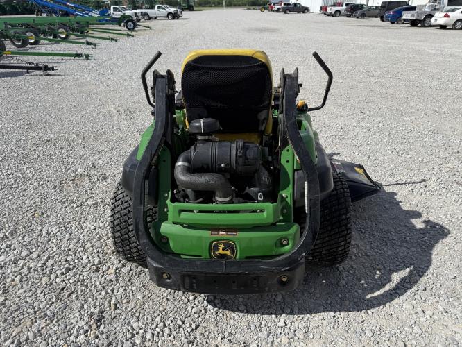 John Deere Z830A