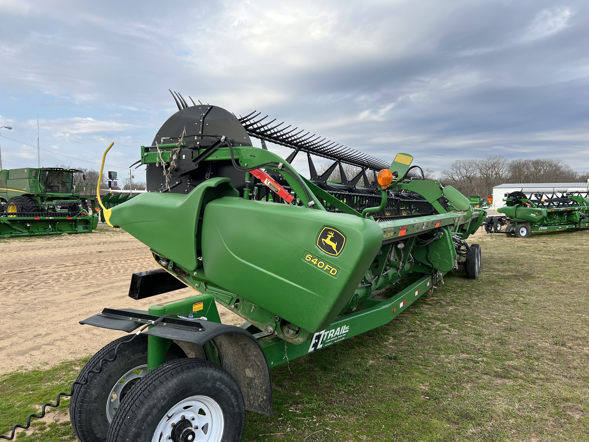 2017 John Deere 640FD