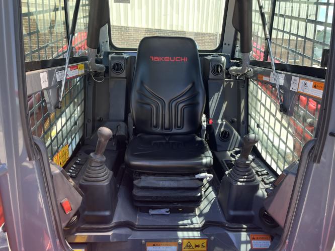 Takeuchi TL12R-2