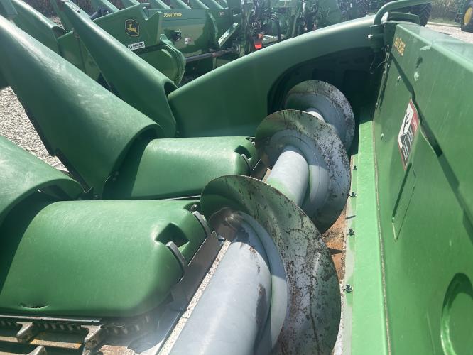 John Deere 708C