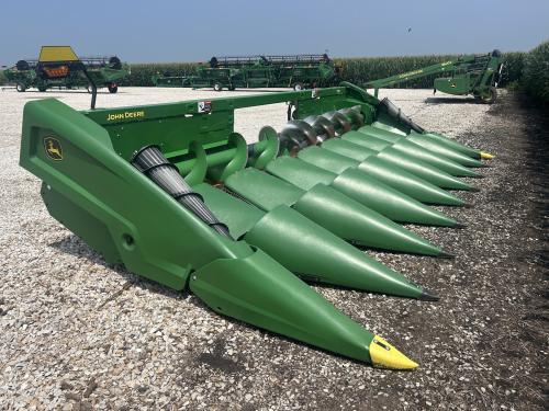 2023 John Deere C8R