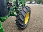 John Deere 6135E