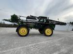 John Deere R4044