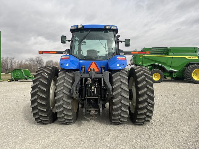 New Holland T8030
