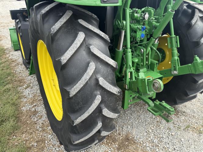 John Deere 6115R