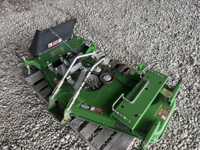 John Deere 3720