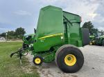 John Deere 560M