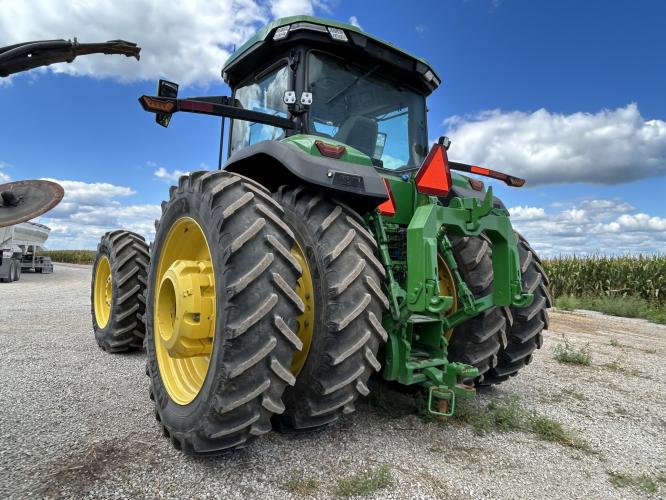 John Deere 8R 410