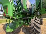 John Deere S7 700