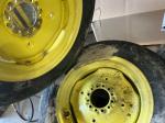 John Deere JD3227 WHEEL W/ 750X20 TIRE