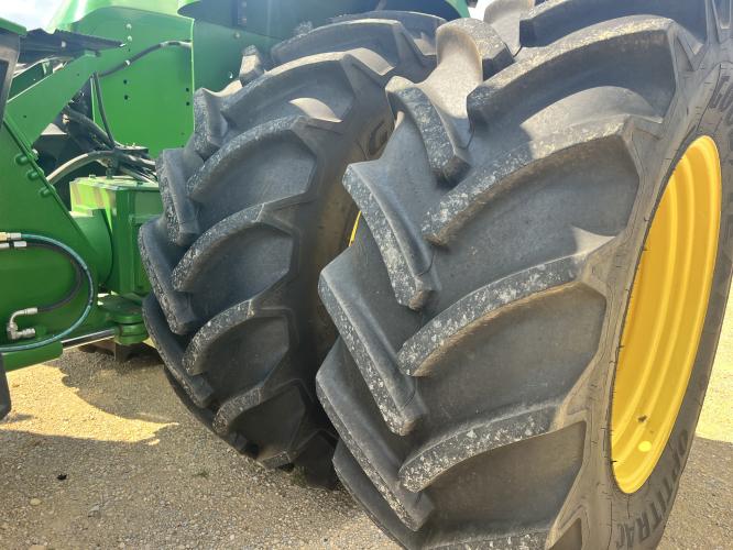 John Deere 9430