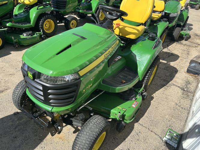 John Deere X734