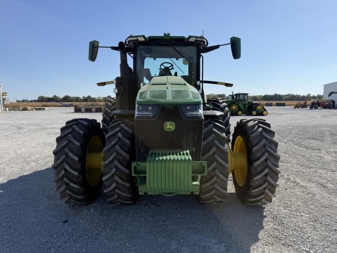 John Deere 8R 410